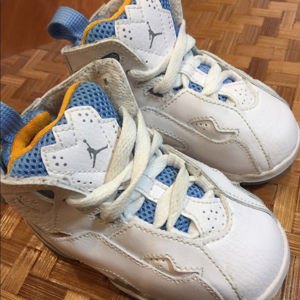 Jordan 7 White/Blue/Silver